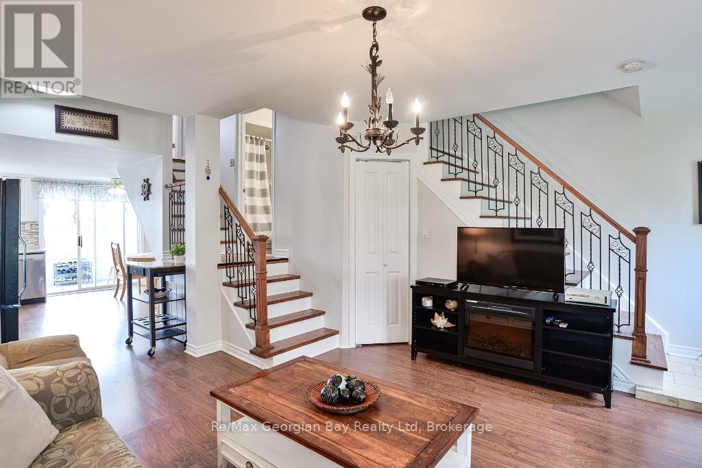 1230 Grandview Lodg Road, Severn, Ontario P0E 1N0 - Photo 13 - S12957428