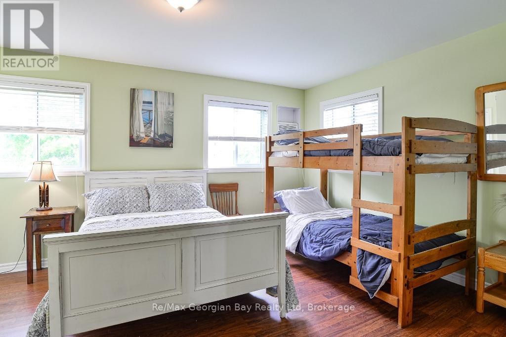 1230 Grandview Lodg Road, Severn, Ontario P0E 1N0 - Photo 15 - S12957428