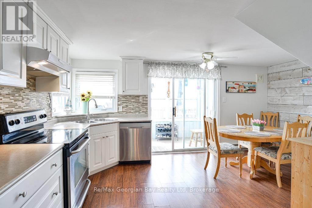 1230 Grandview Lodg Road, Severn, Ontario P0E 1N0 - Photo 8 - S12957428