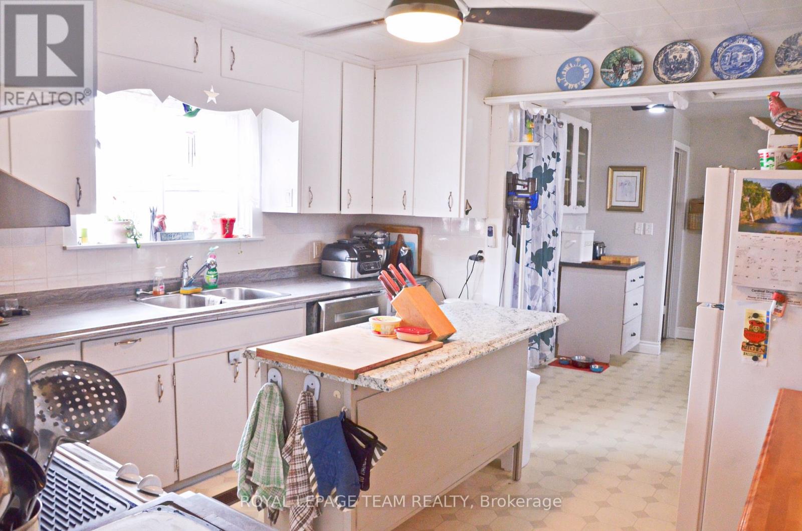 3040 Walker Street, Edwardsburgh/cardinal, Ontario  K0E 1E0 - Photo 9 - X12898338