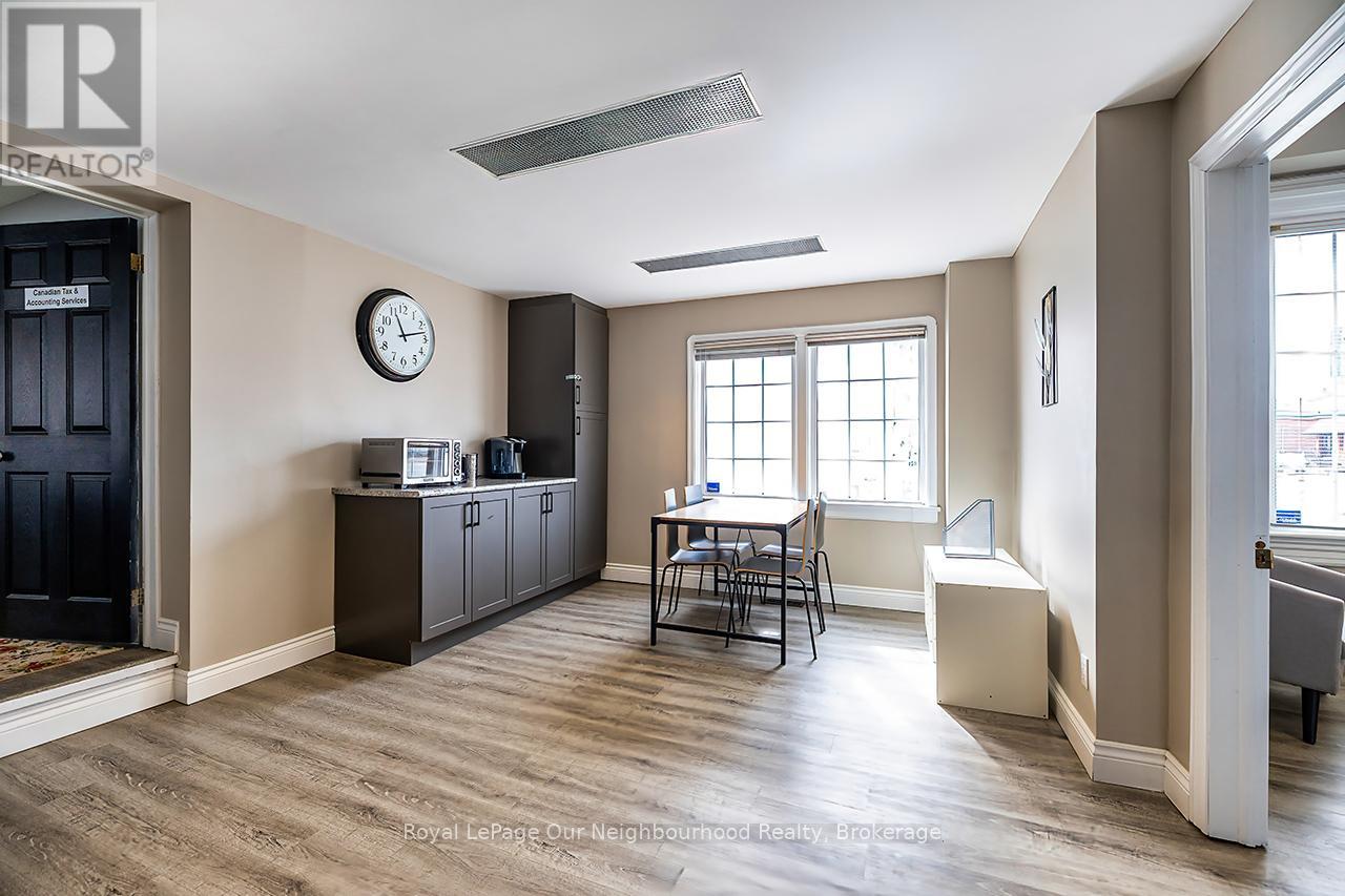 71 Albert Street, Oshawa, Ontario  L1H 4R1 - Photo 17 - E12957466