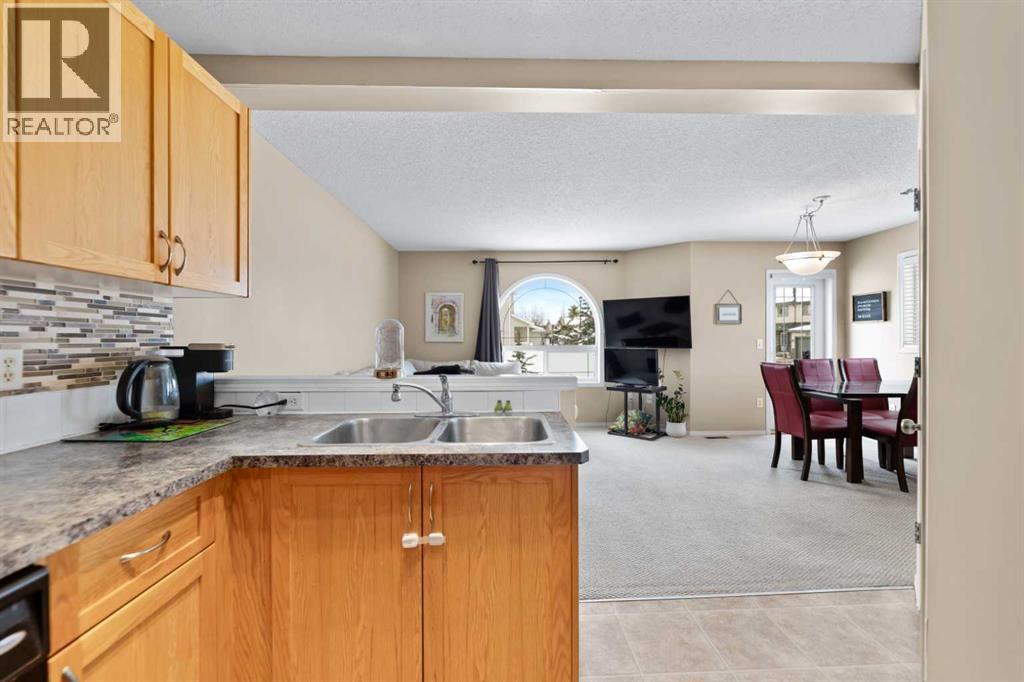 173 Bayside Point SW, Airdrie, Alberta  T4B 2Z2 - Photo 18 - A2297209