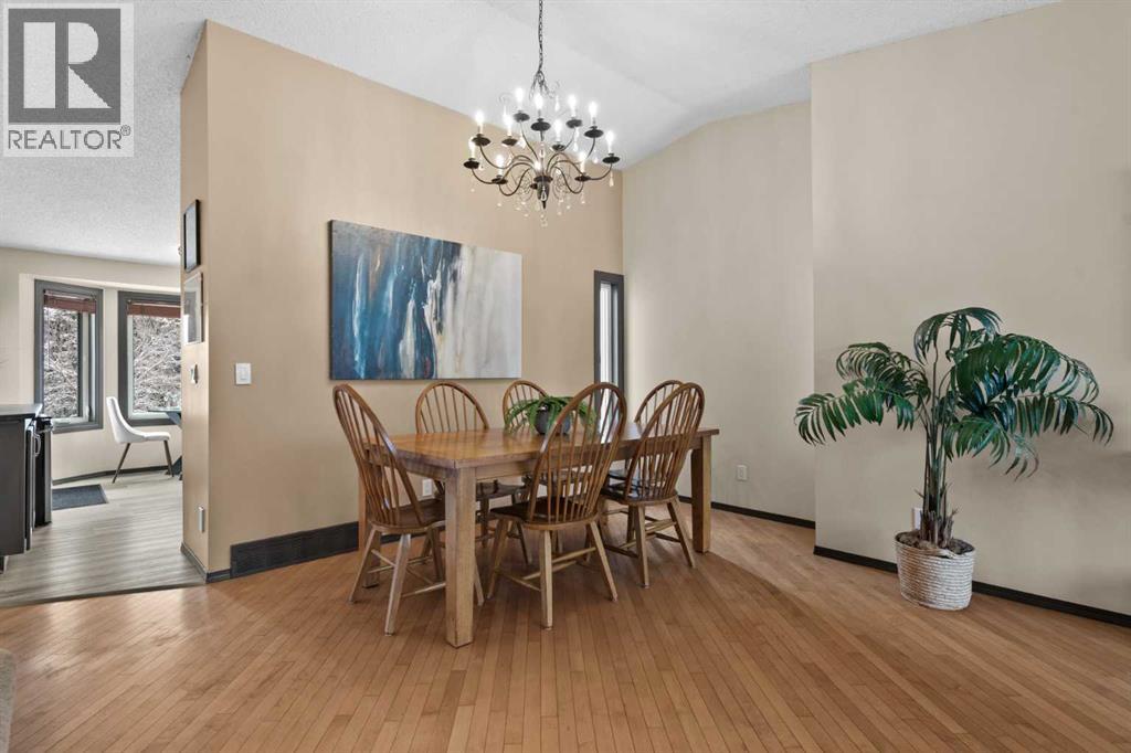 48 Rivergreen Crescent SE, Calgary, Alberta  T2C 3V5 - Photo 7 - A2298298