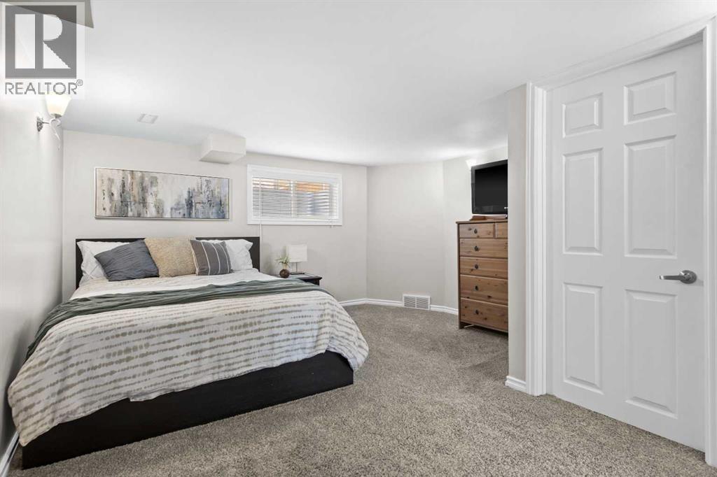 48 Rivergreen Crescent SE, Calgary, Alberta  T2C 3V5 - Photo 35 - A2298298