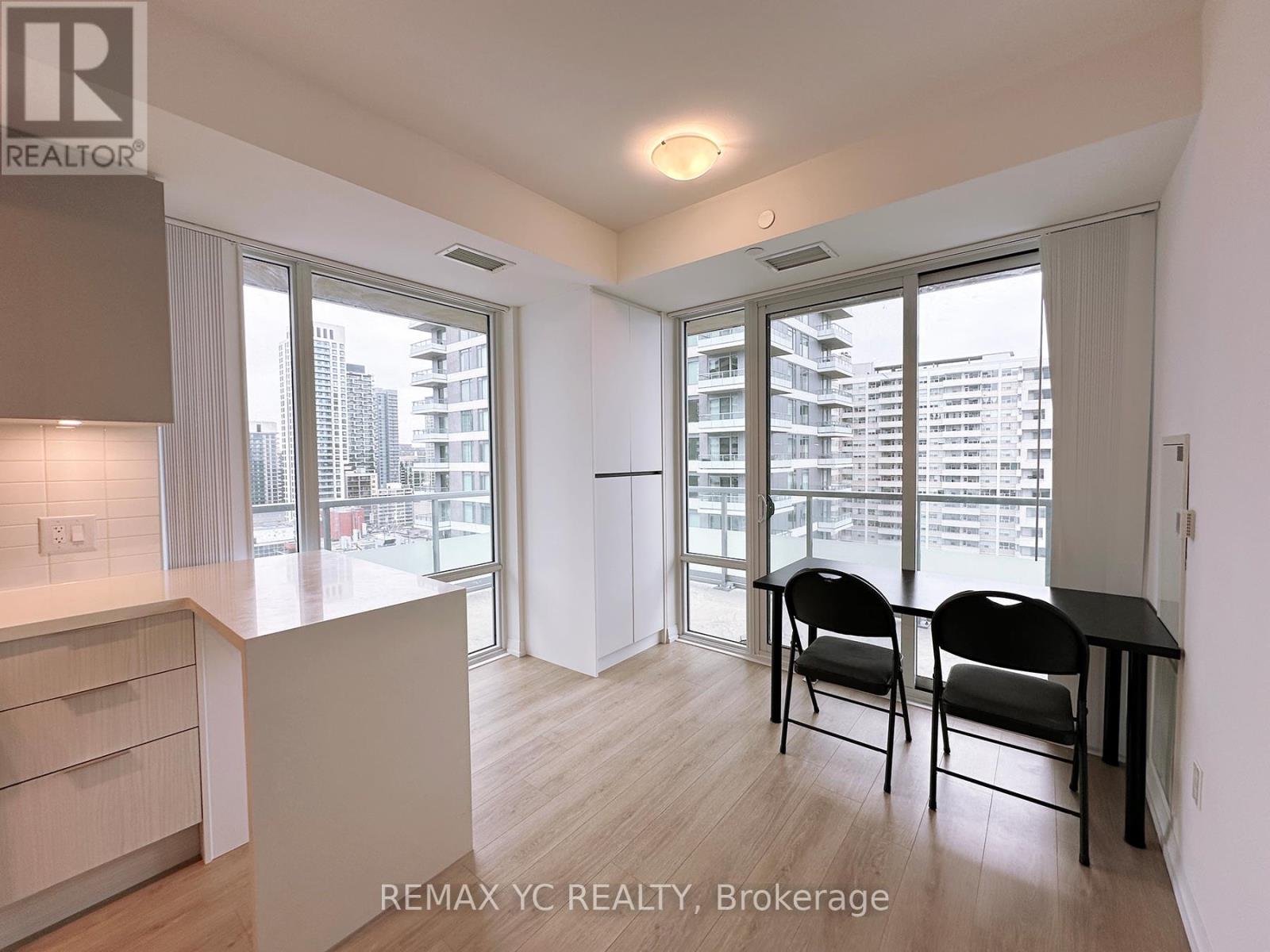 2403 - 25 Holly Street, Toronto, Ontario  M4S 0E3 - Photo 14 - C12957446