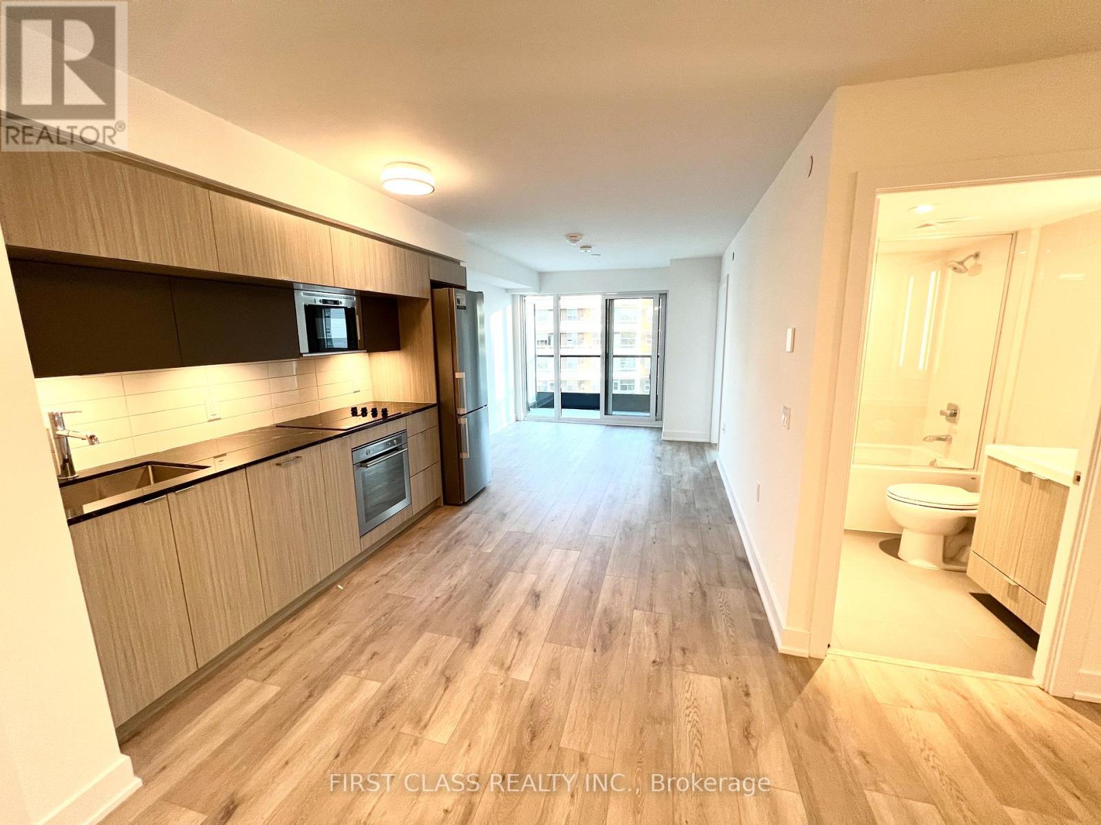 1021 - 585 Bloor E. Street E, Toronto, Ontario  M4W 0B3 - Photo 4 - C12957448