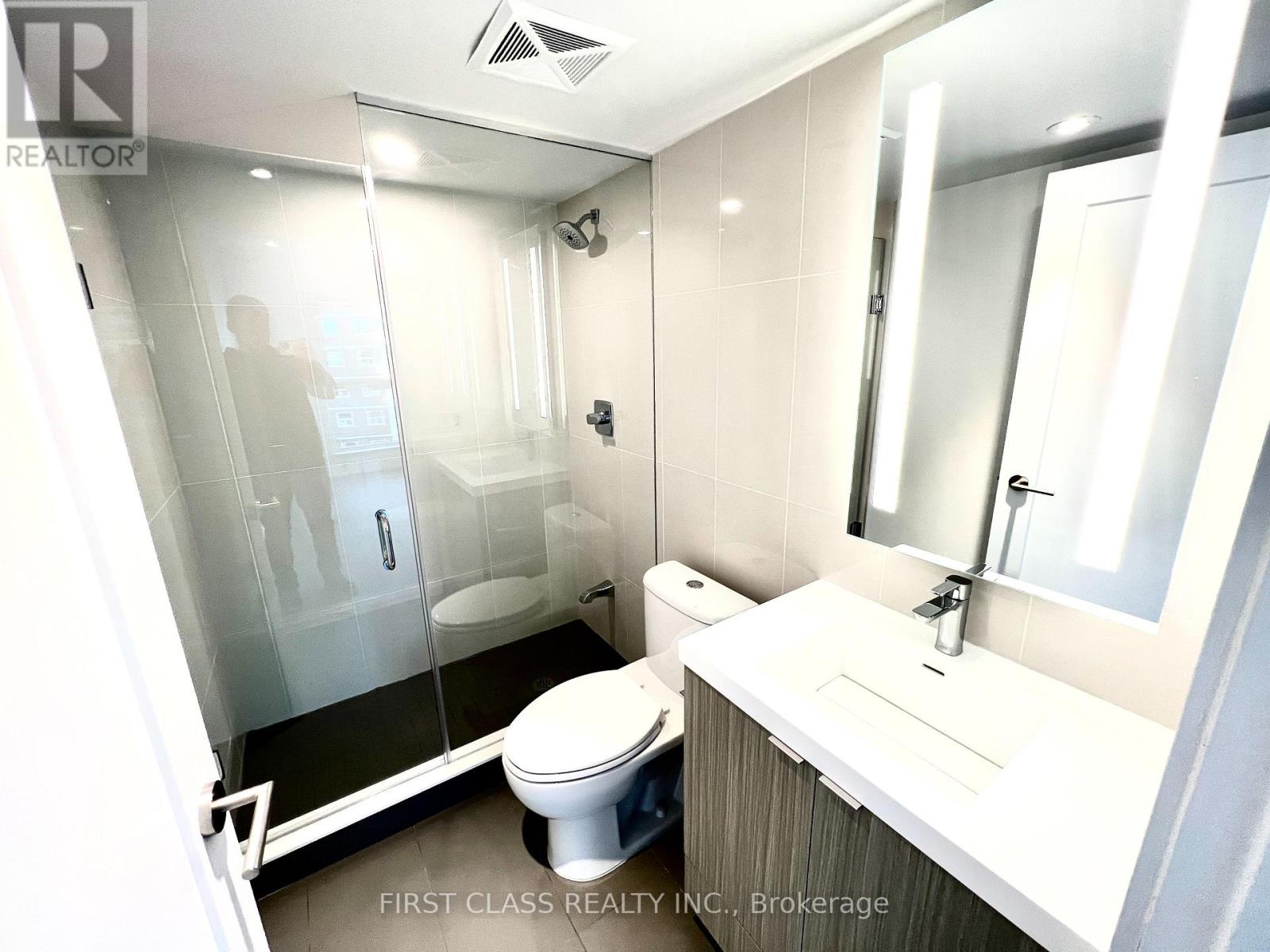 1021 - 585 Bloor E. Street E, Toronto, Ontario  M4W 0B3 - Photo 8 - C12957448