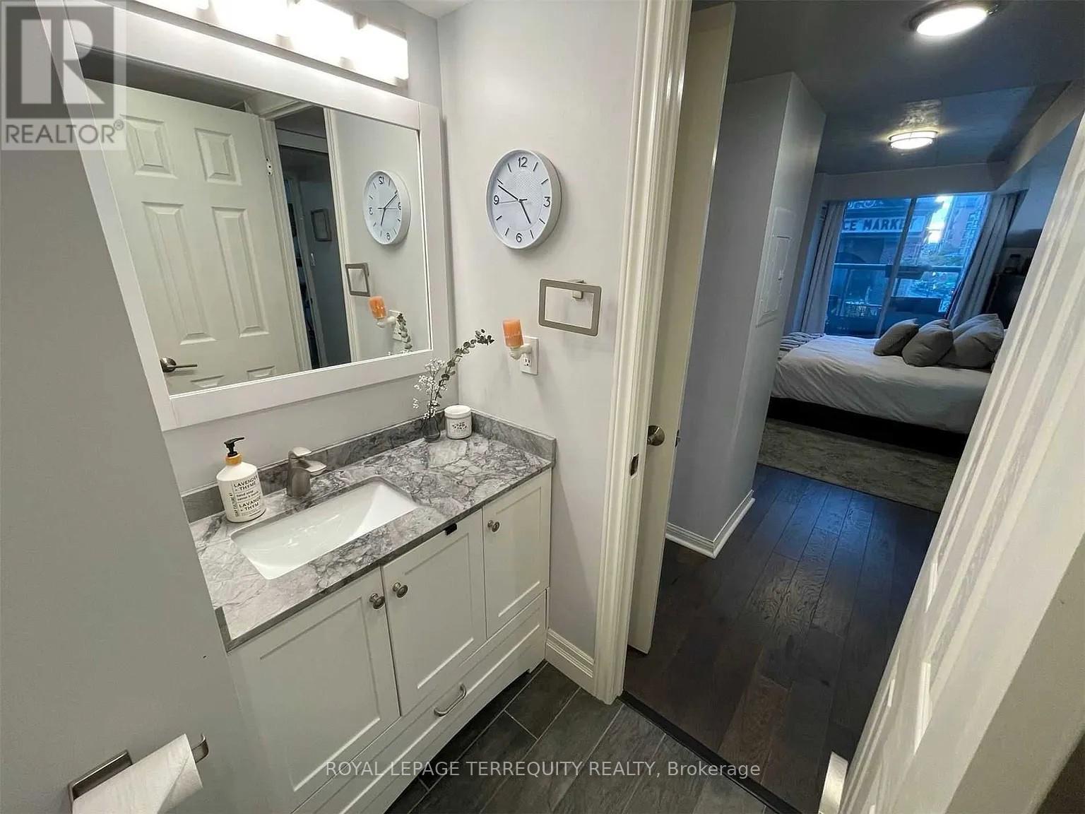 314 - 109 Front Street, Toronto, Ontario  M5A 4P7 - Photo 14 - C12957454