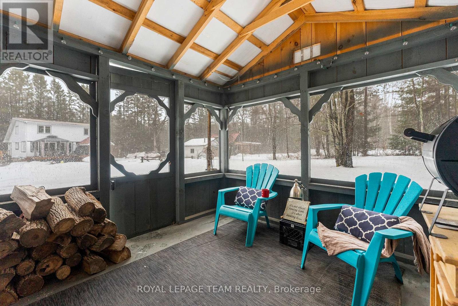 32779 Highway 17, Laurentian Hills, Ontario  K0J 1P0 - Photo 44 - X12957442