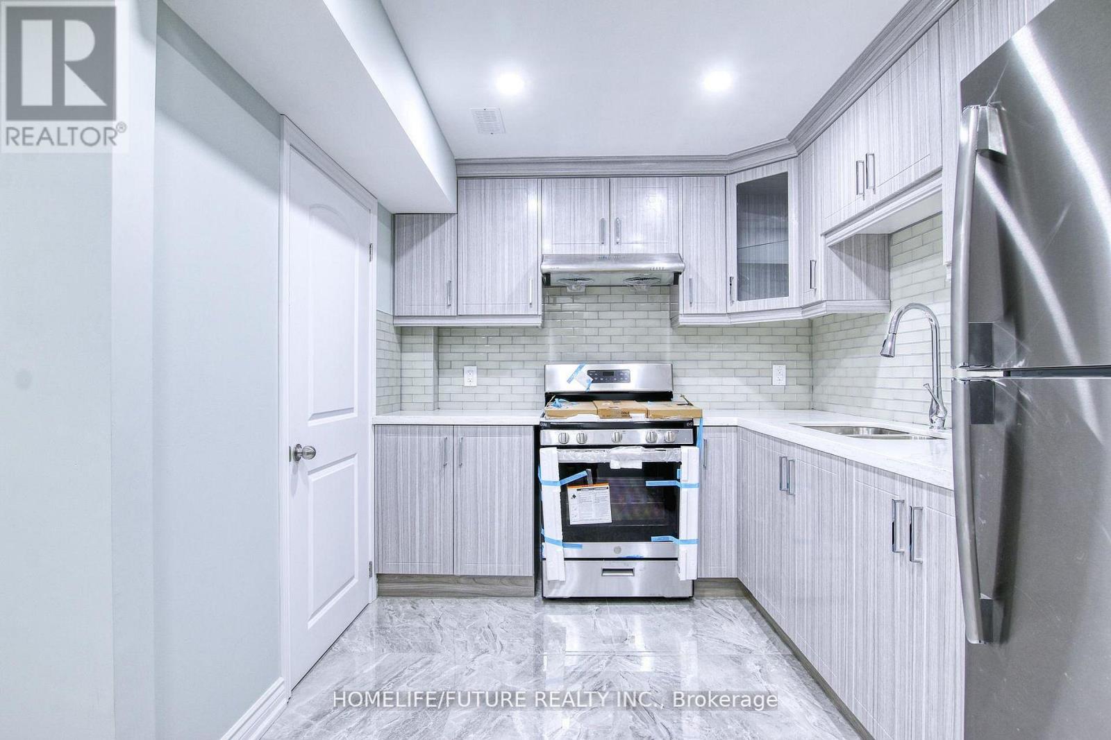 3br Bsmt - 221 Hupfield Trail, Toronto, Ontario  M1B 4L8 - Photo 6 - E12957464