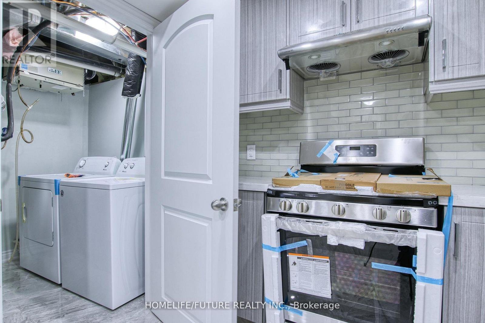 3br Bsmt - 221 Hupfield Trail, Toronto, Ontario  M1B 4L8 - Photo 7 - E12957464