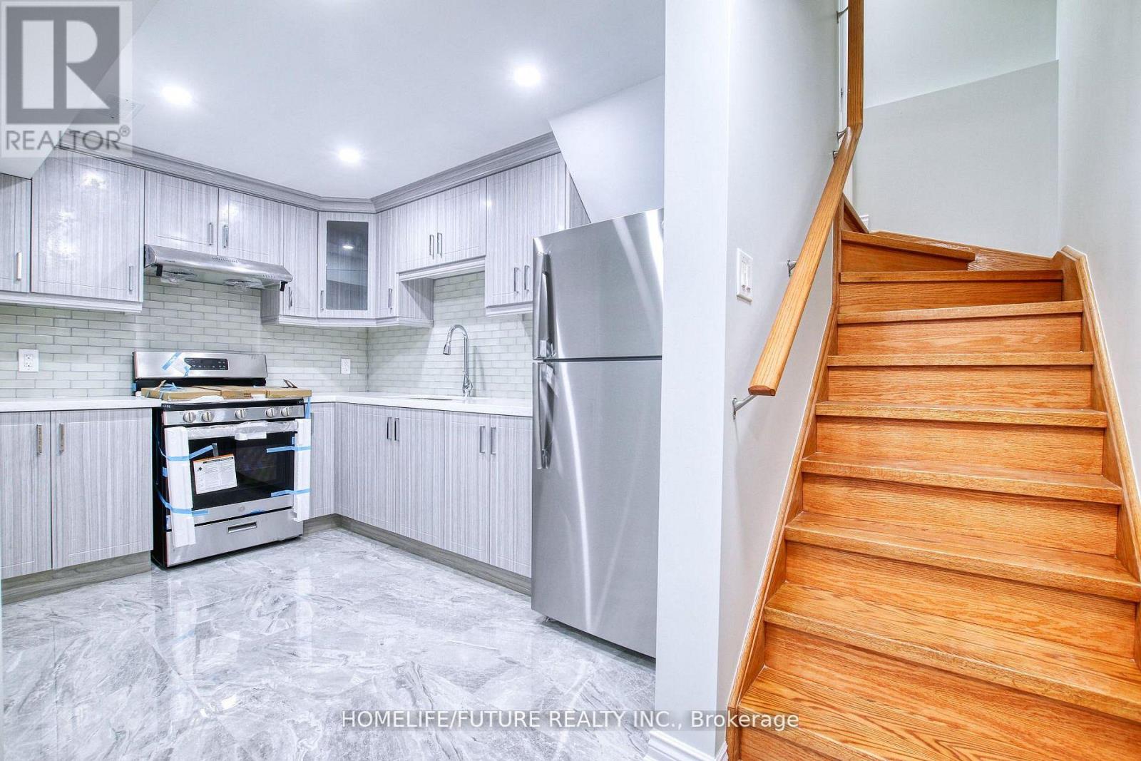 3br Bsmt - 221 Hupfield Trail, Toronto, Ontario  M1B 4L8 - Photo 9 - E12957464