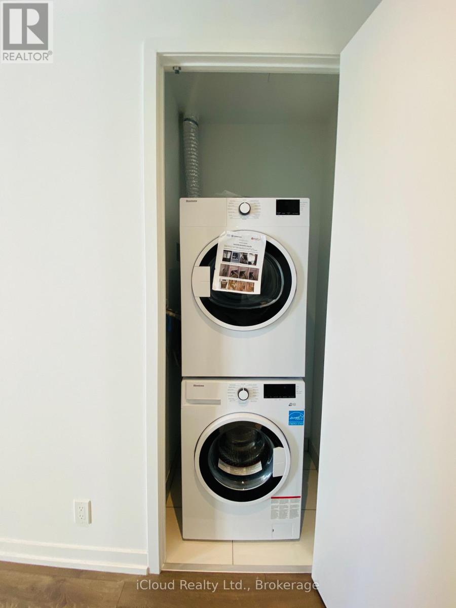 5907 - 5 Buttermill Avenue, Vaughan, Ontario  L4K 0J5 - Photo 11 - N12957432