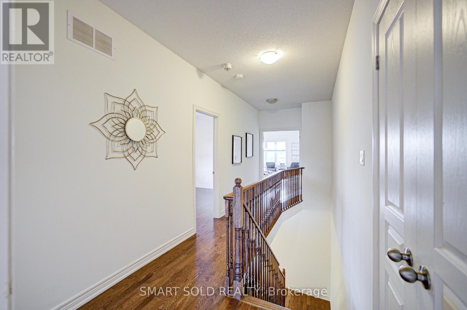 99 Chouinard Way, Aurora, Ontario  L4G 1B7 - Photo 15 - N12957440