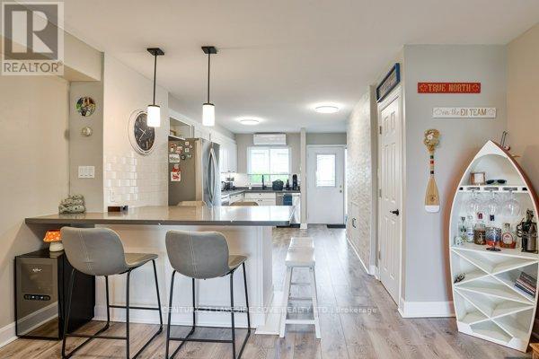 Unit 14 - 1 Paradise Boulevard, Ramara, Ontario  L0K 1B0 - Photo 6 - S12957462