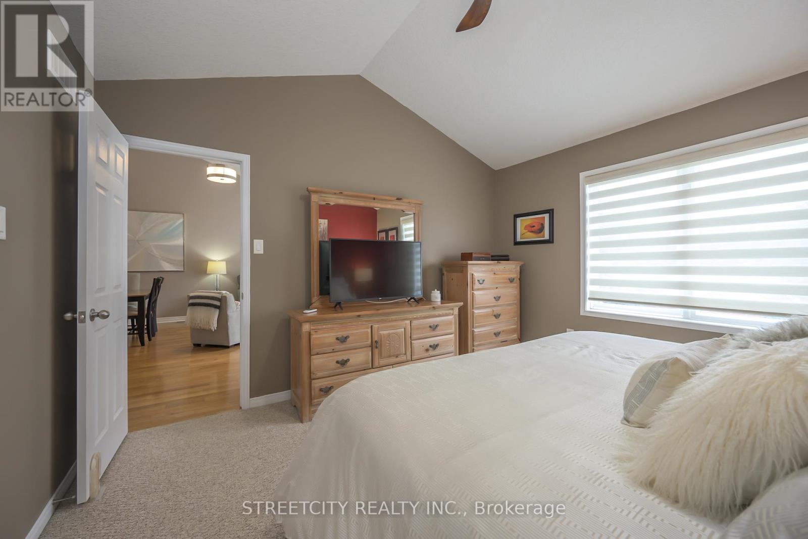 16 - 464 Commissioners Road W, London South, Ontario  N6J 0A2 - Photo 14 - X12786058