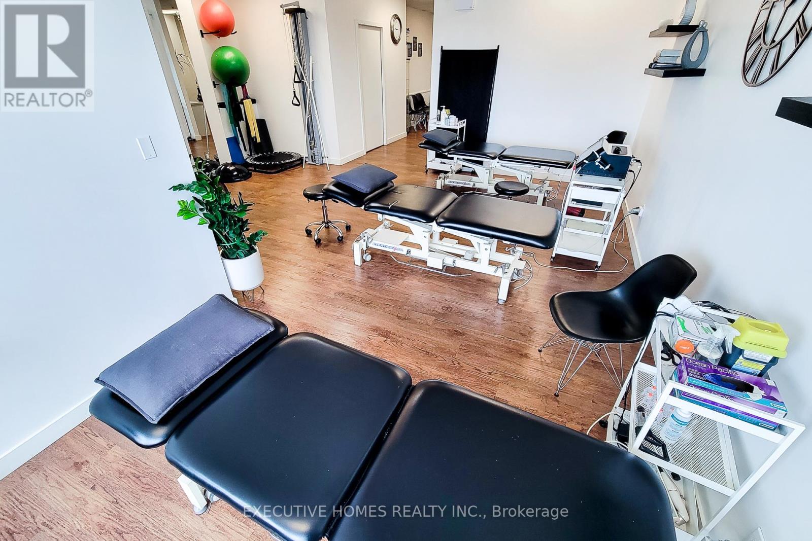 424 - 3075 Hospital Gate, Oakville, Ontario  L6M 1M1 - Photo 18 - W12957422