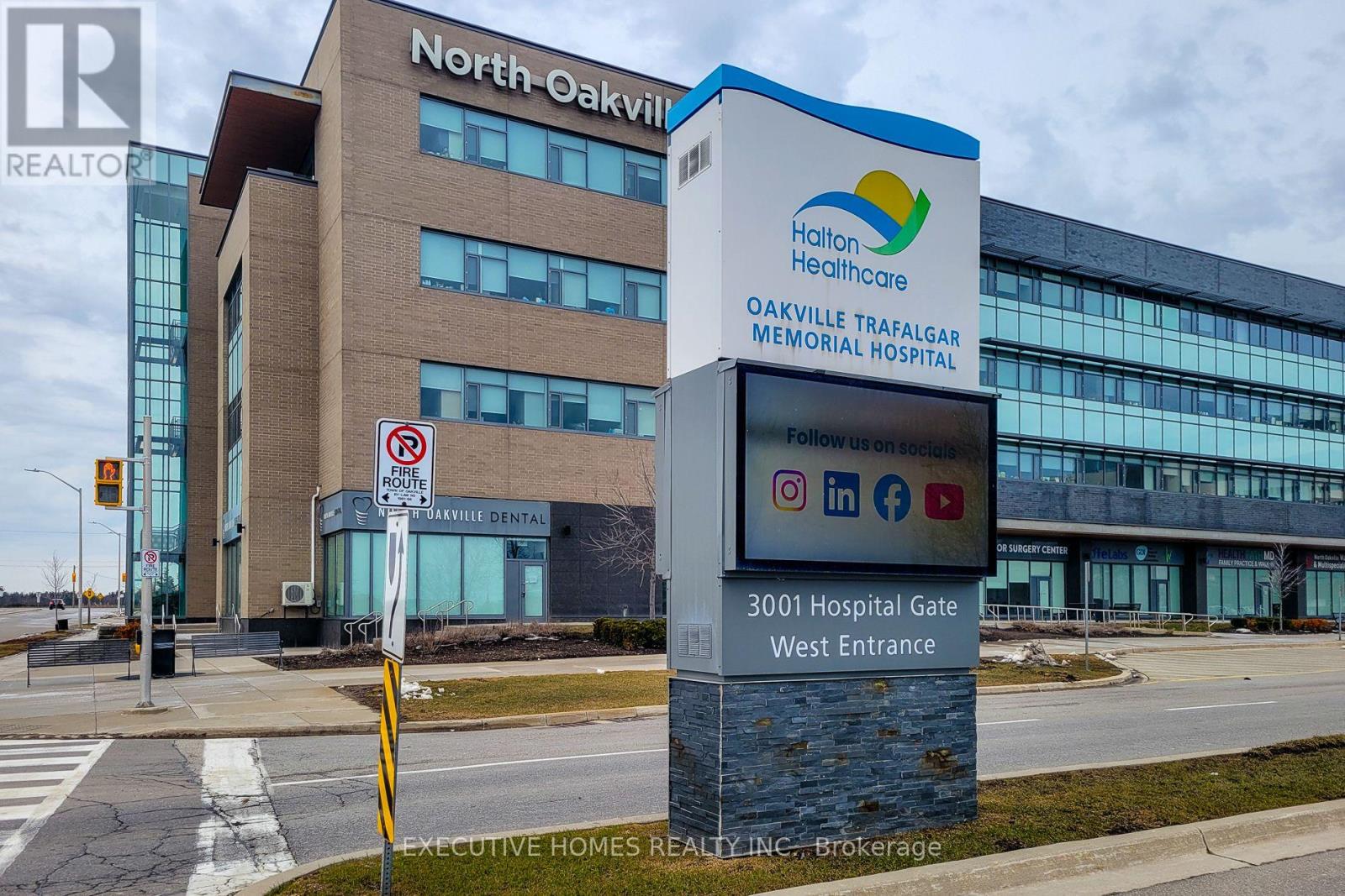 424 - 3075 Hospital Gate, Oakville, Ontario  L6M 1M1 - Photo 2 - W12957422