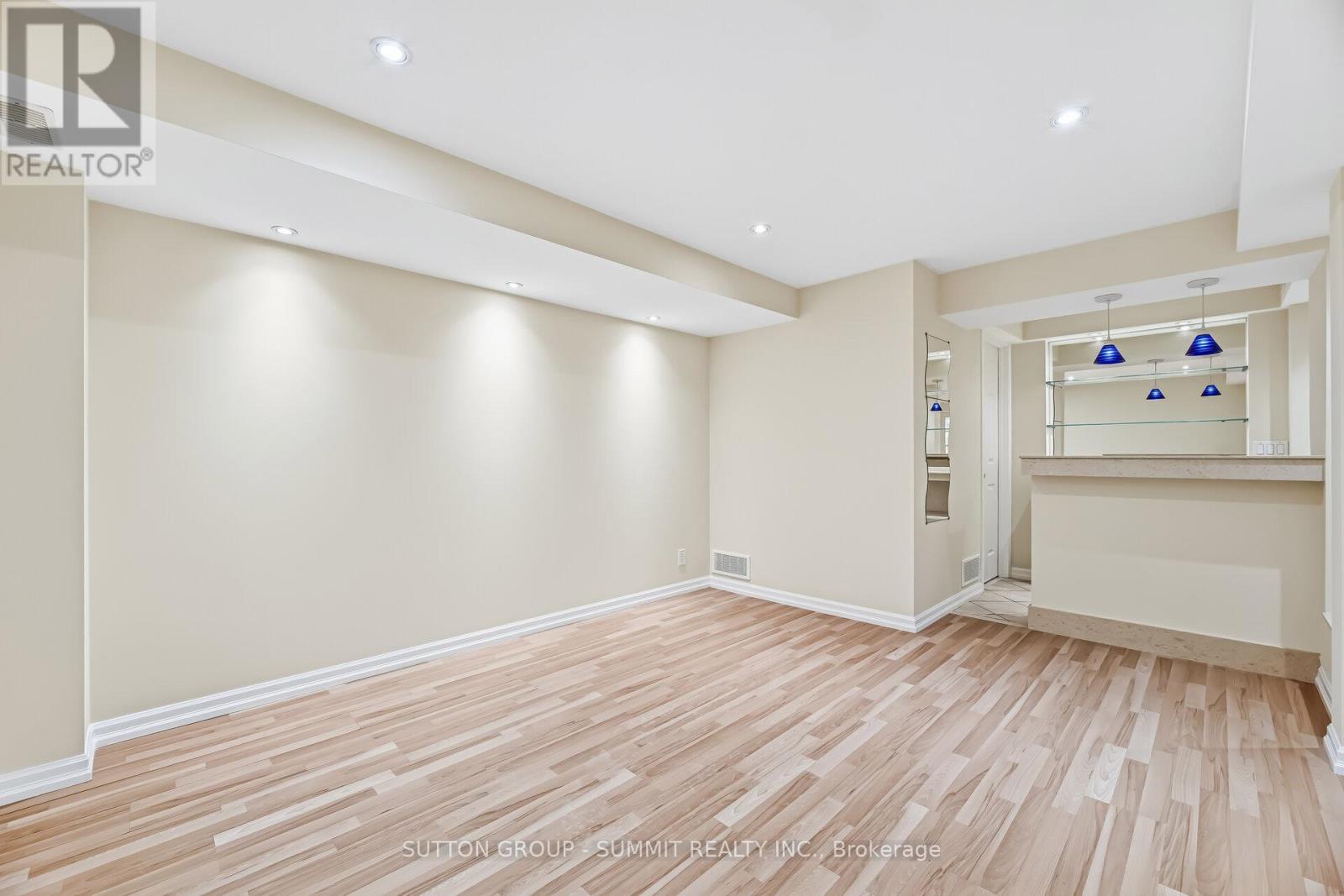 139 Genesee Drive, Oakville, Ontario  L6H 5Z3 - Photo 26 - W12957460