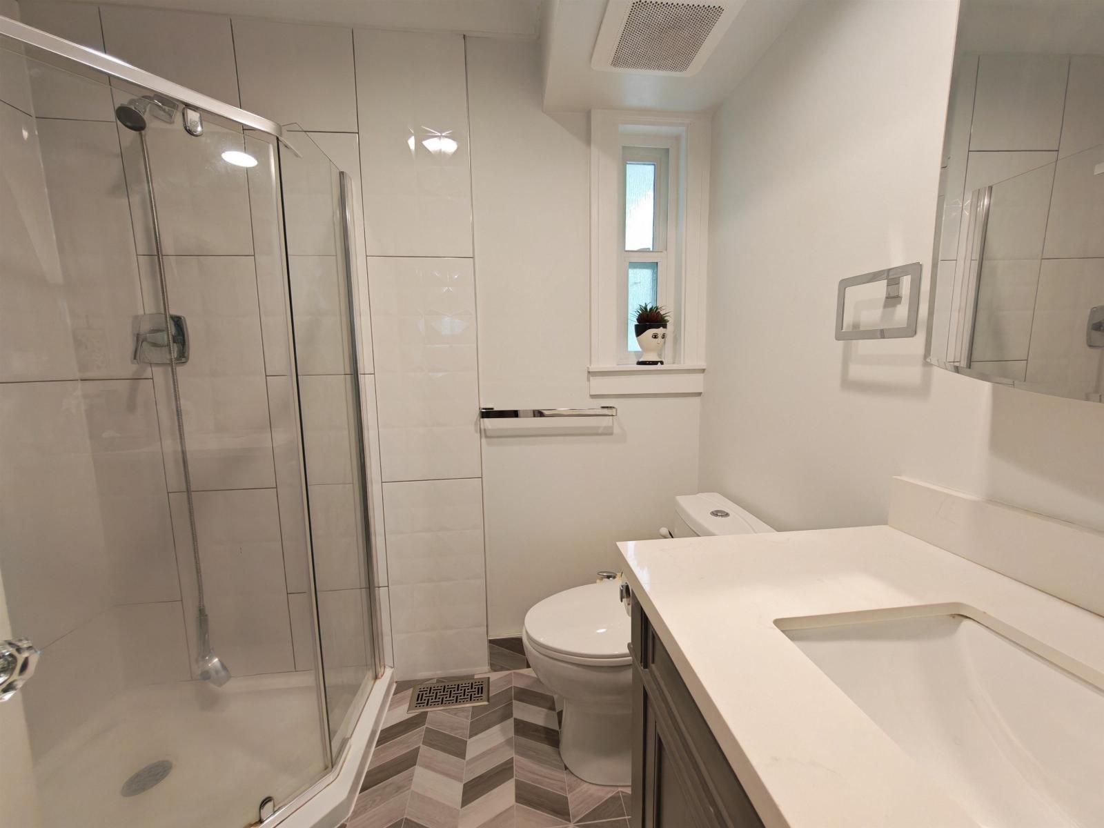 6615 Lyon Road, Delta, British Columbia  V4E 1H6 - Photo 21 - R3104730