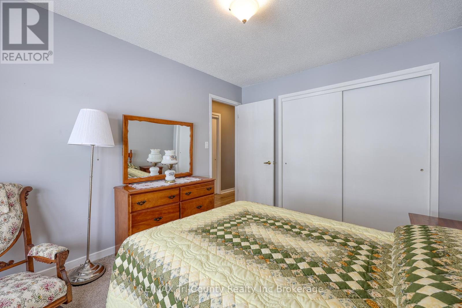 33 Wilkins Crescent, Tillsonburg, Ontario  N4G 5M6 - Photo 18 - X12952572