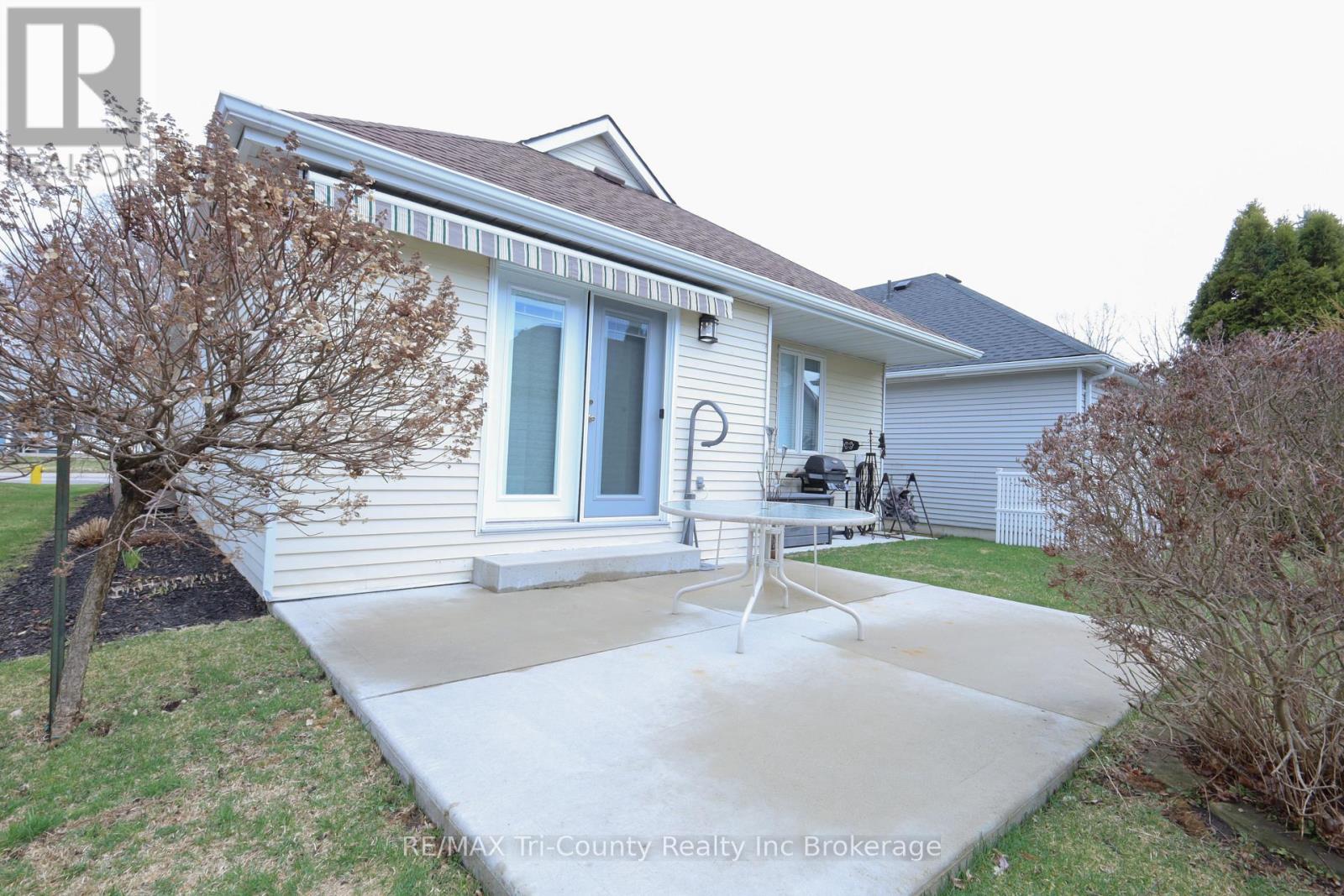 33 Wilkins Crescent, Tillsonburg, Ontario  N4G 5M6 - Photo 27 - X12952572