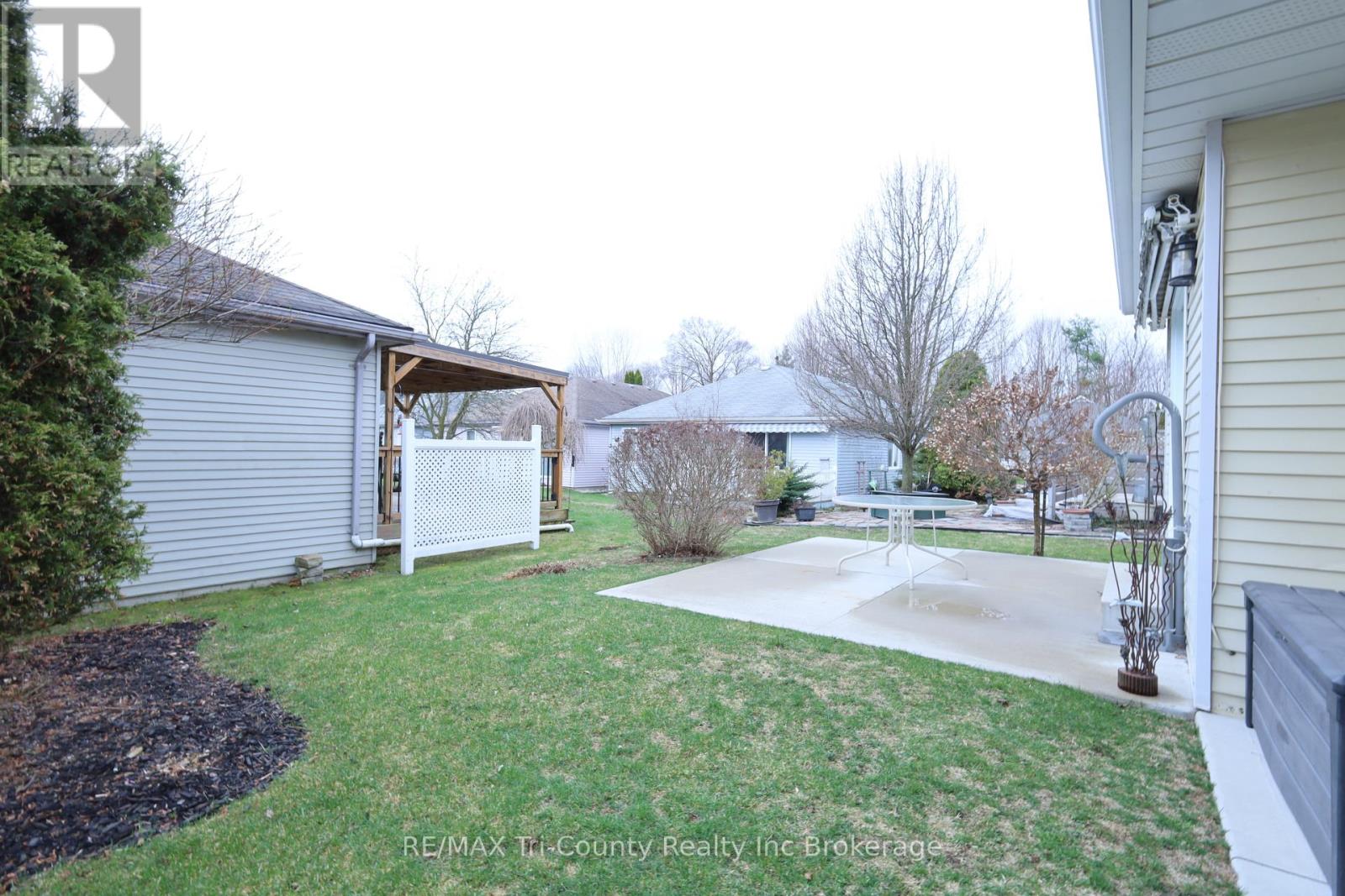33 Wilkins Crescent, Tillsonburg, Ontario  N4G 5M6 - Photo 30 - X12952572