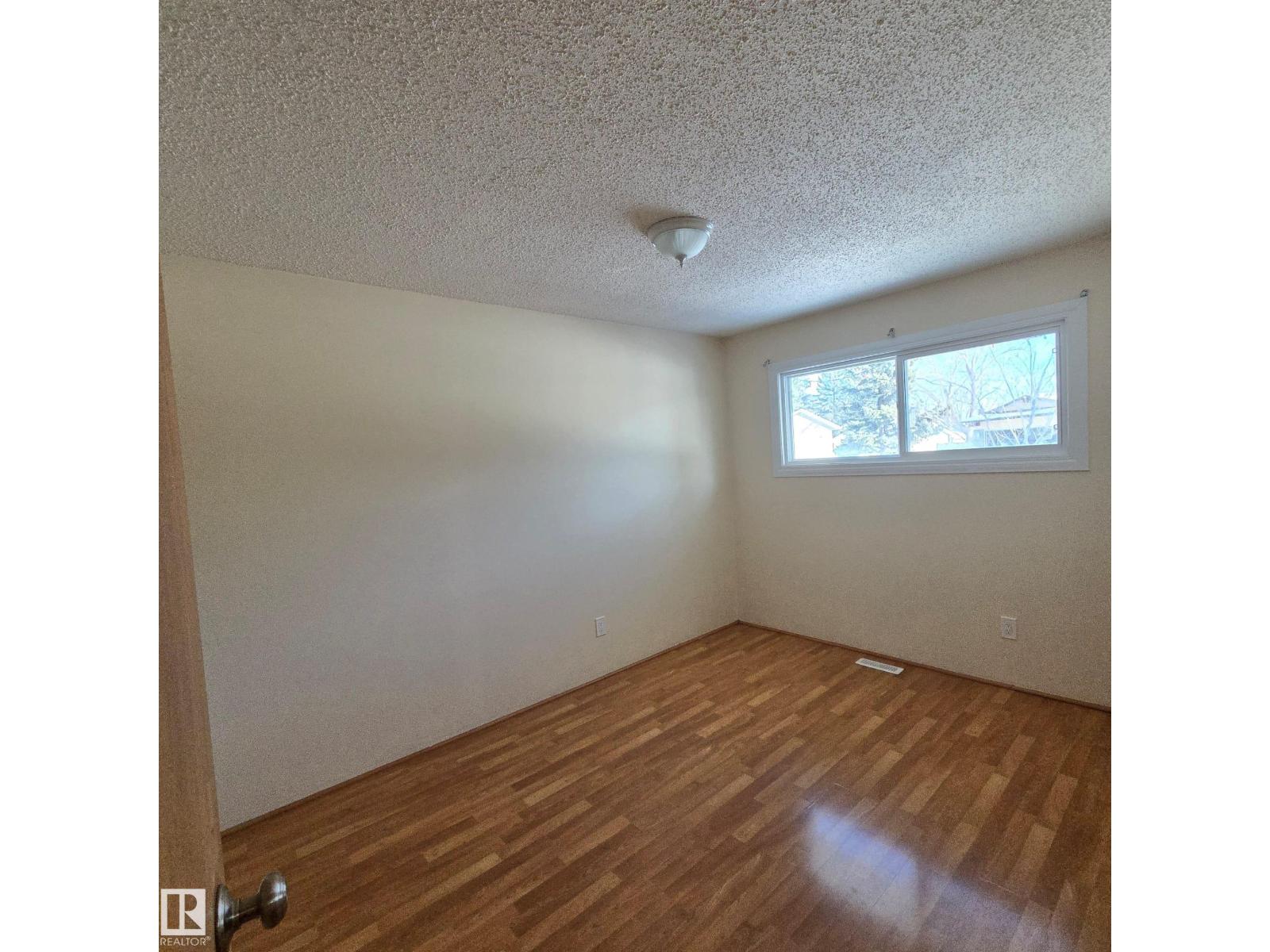 3105 130a Av Nw, Edmonton, Alberta  T5A 3B6 - Photo 10 - E4476142