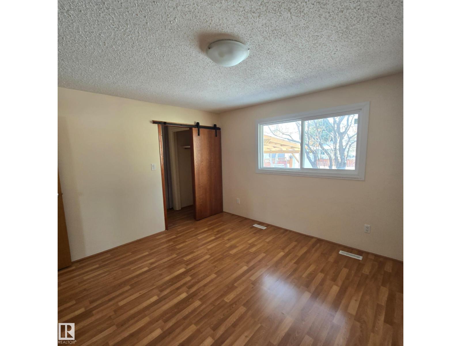 3105 130a Av Nw, Edmonton, Alberta  T5A 3B6 - Photo 8 - E4476142