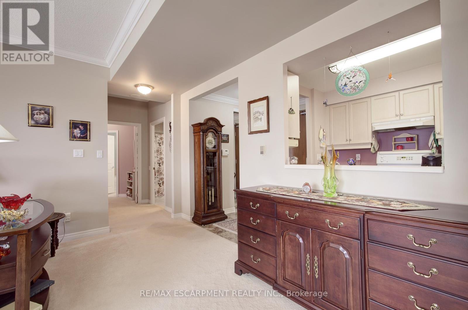 705 - 50 Old Mill Road, Oakville, Ontario  L6J 7W1 - Photo 24 - W12903908