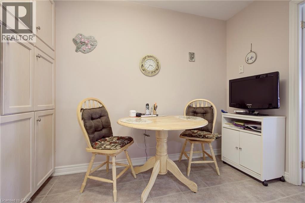 50 Old Mill Road Unit# 705, Oakville, Ontario  L6J 7W1 - Photo 23 - 40813312