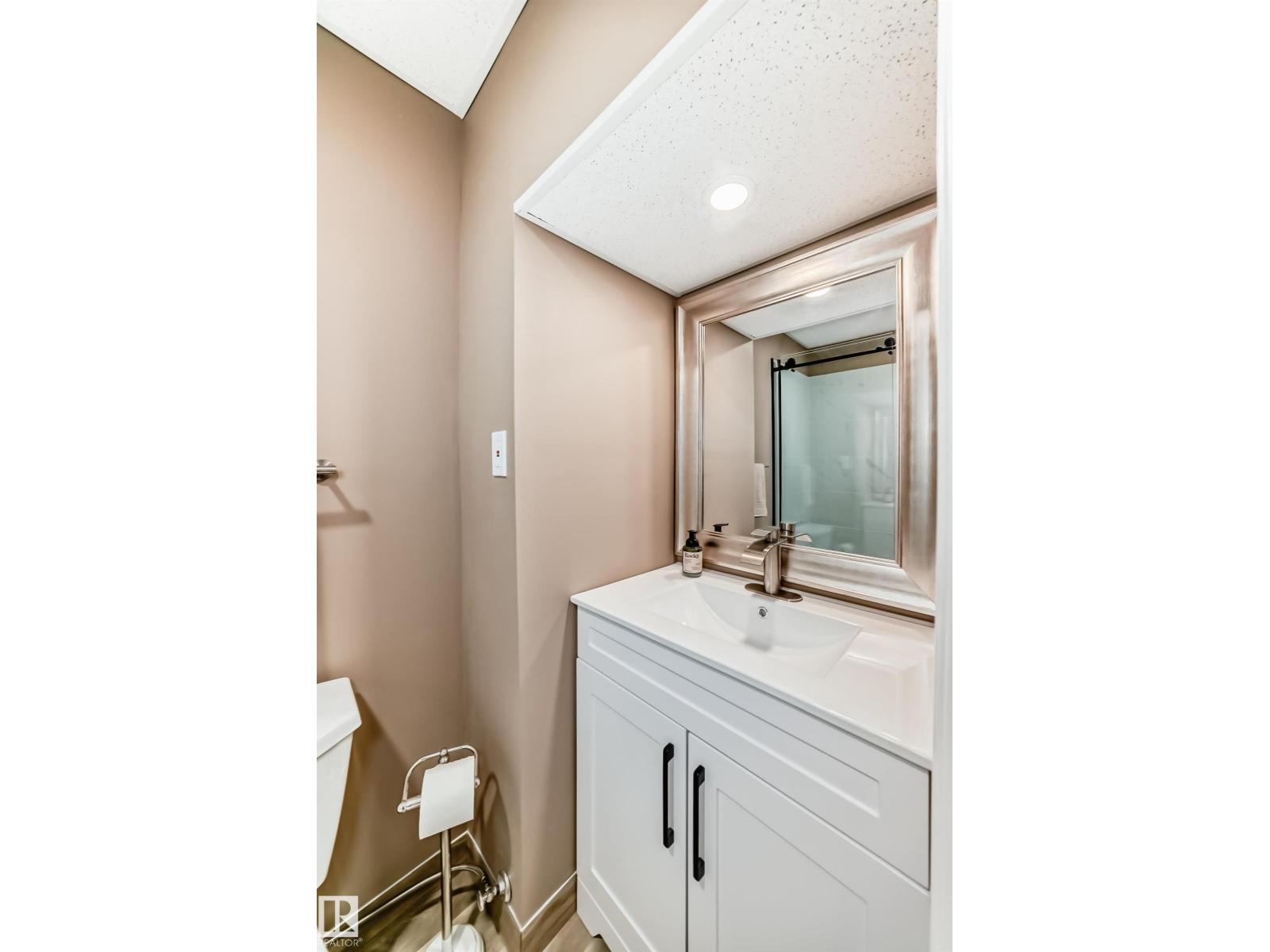 9813 152 St Nw, Edmonton, Alberta  T5P 1X2 - Photo 34 - E4480532