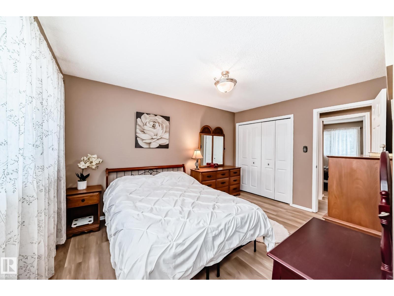 9813 152 St Nw, Edmonton, Alberta  T5P 1X2 - Photo 39 - E4480532