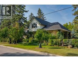 602 Macleod Trail SW, High River, Alberta