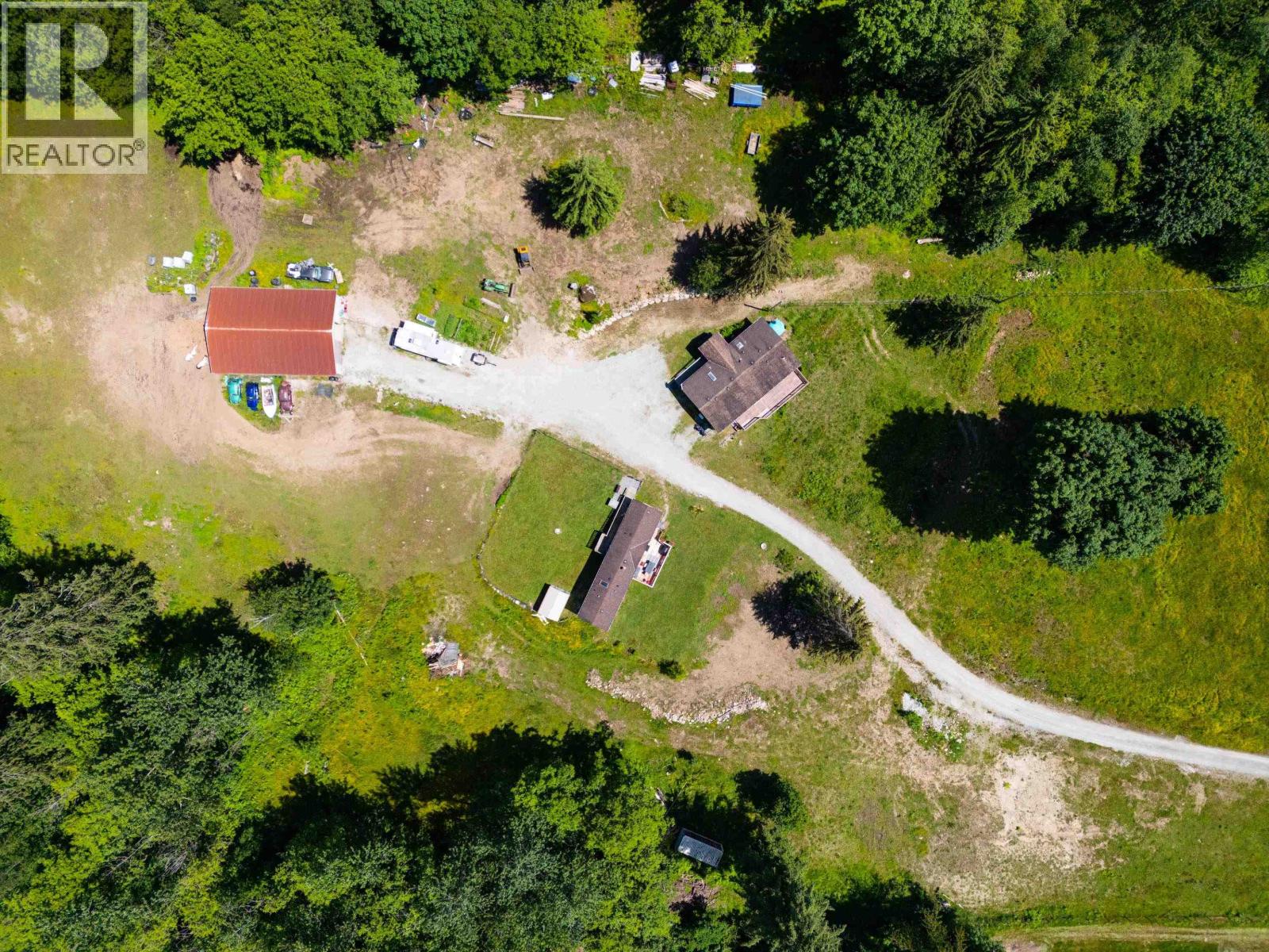 28555 104 Avenue, Maple Ridge, British Columbia V2W 1L5 - Photo 5 - R3106947