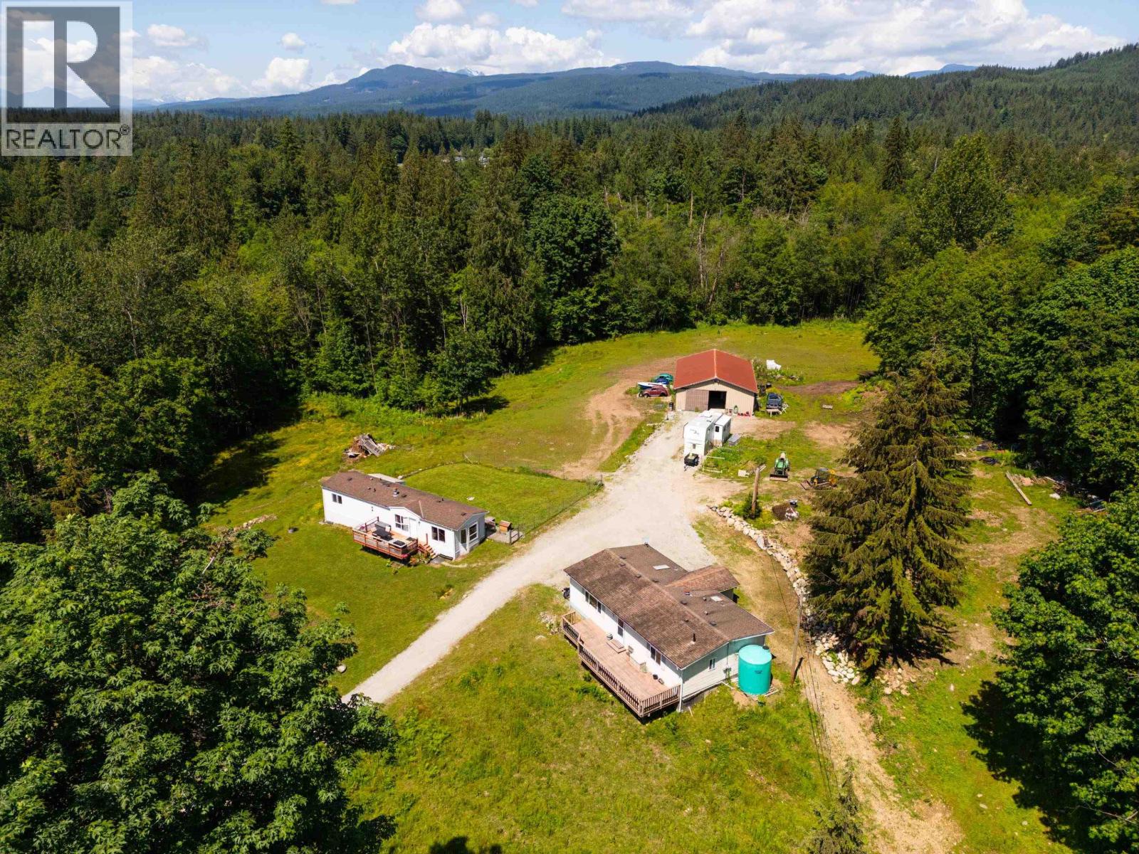 28555 104 Avenue, Maple Ridge, British Columbia V2W 1L5 - Photo 9 - R3106947