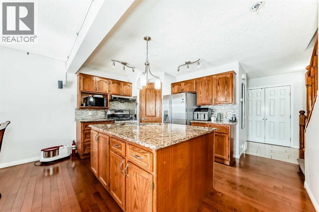 207 Eldorado Close NE, Calgary, Alberta  T1Y 6T5 - Photo 5 - A2298989