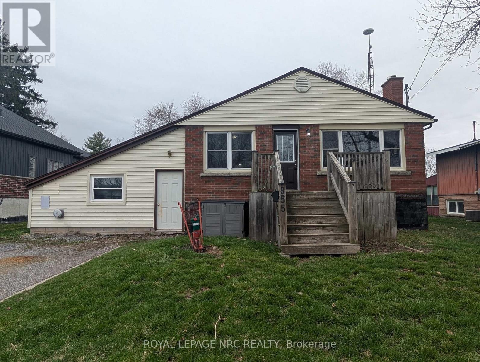 955 FERNDALE AVENUE, Fort Erie, Ontario