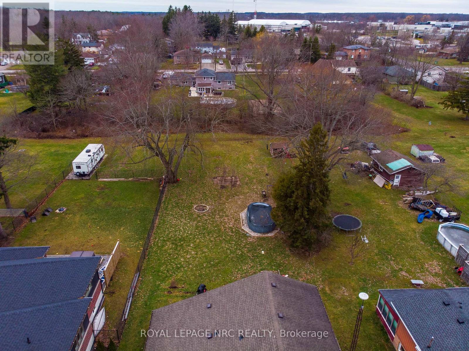 955 Ferndale Avenue, Fort Erie, Ontario  L2A 5E1 - Photo 22 - X12686062