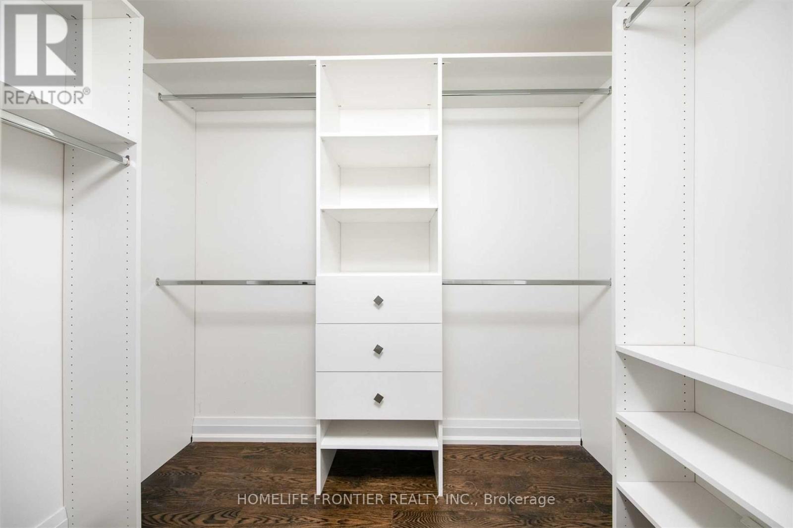 82 Cameron Avenue, Toronto, Ontario  M2N 1E2 - Photo 15 - C12957478