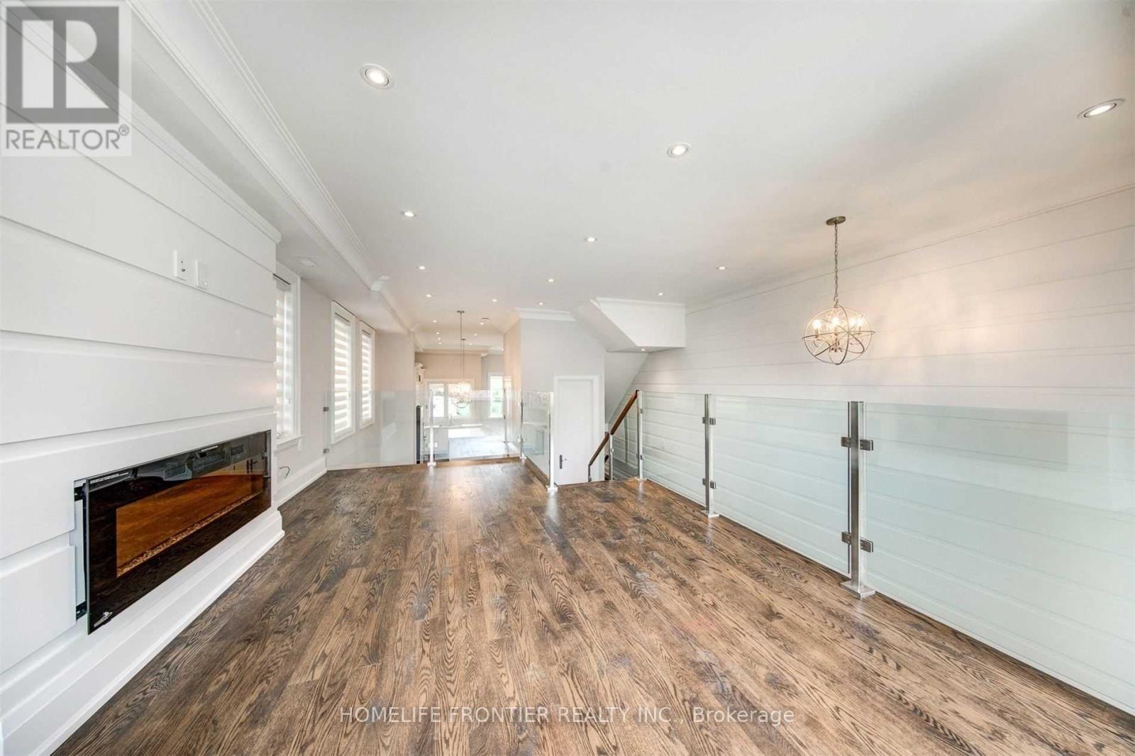 82 Cameron Avenue, Toronto, Ontario  M2N 1E2 - Photo 8 - C12957478