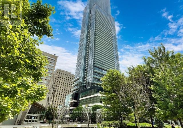 4205 - 386 YONGE STREET, Toronto, Ontario