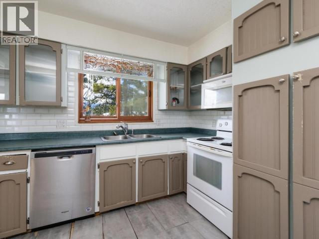 10 Rosewood Place, Whitehorse, Yukon Y1A 4X3 - Photo 12 - 17141