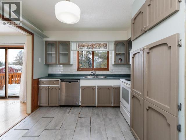 10 Rosewood Place, Whitehorse, Yukon Y1A 4X3 - Photo 13 - 17141