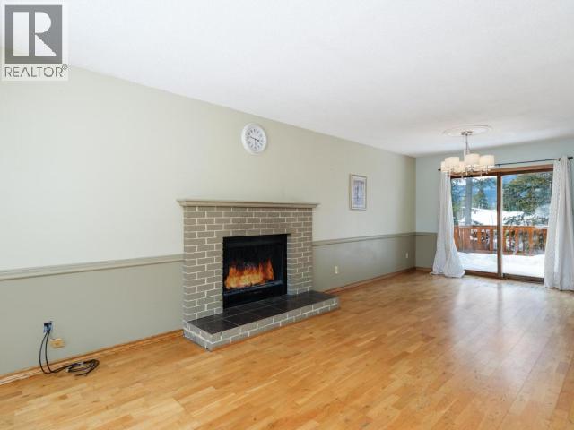 10 Rosewood Place, Whitehorse, Yukon Y1A 4X3 - Photo 4 - 17141