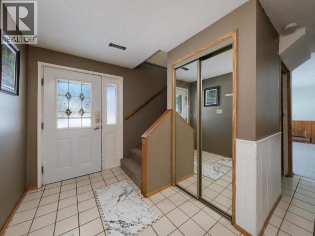 10 Rosewood Place, Whitehorse, Yukon Y1A 4X3 - Photo 7 - 17141