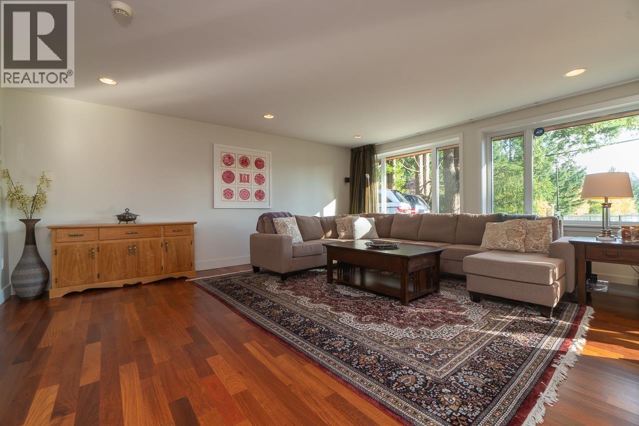 81 Morven Drive, West Vancouver, British Columbia  V7S 1B3 - Photo 7 - R3084739