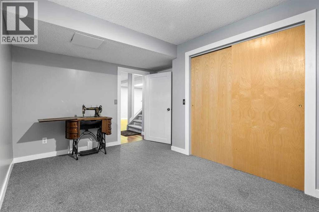 9759 Sanderling Way NW, Calgary, Alberta  T3K 3R8 - Photo 38 - A2297901