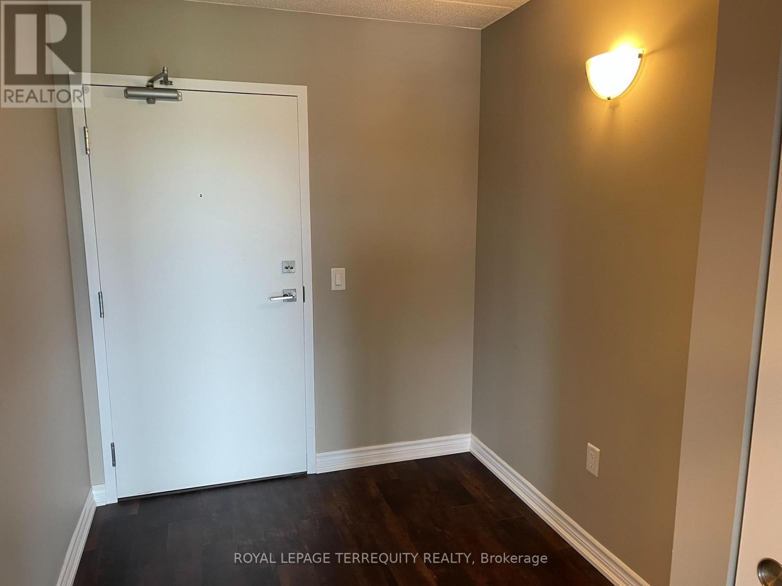 608 - 716 Main Street E, Milton, Ontario  L9T 9L9 - Photo 5 - W12957490