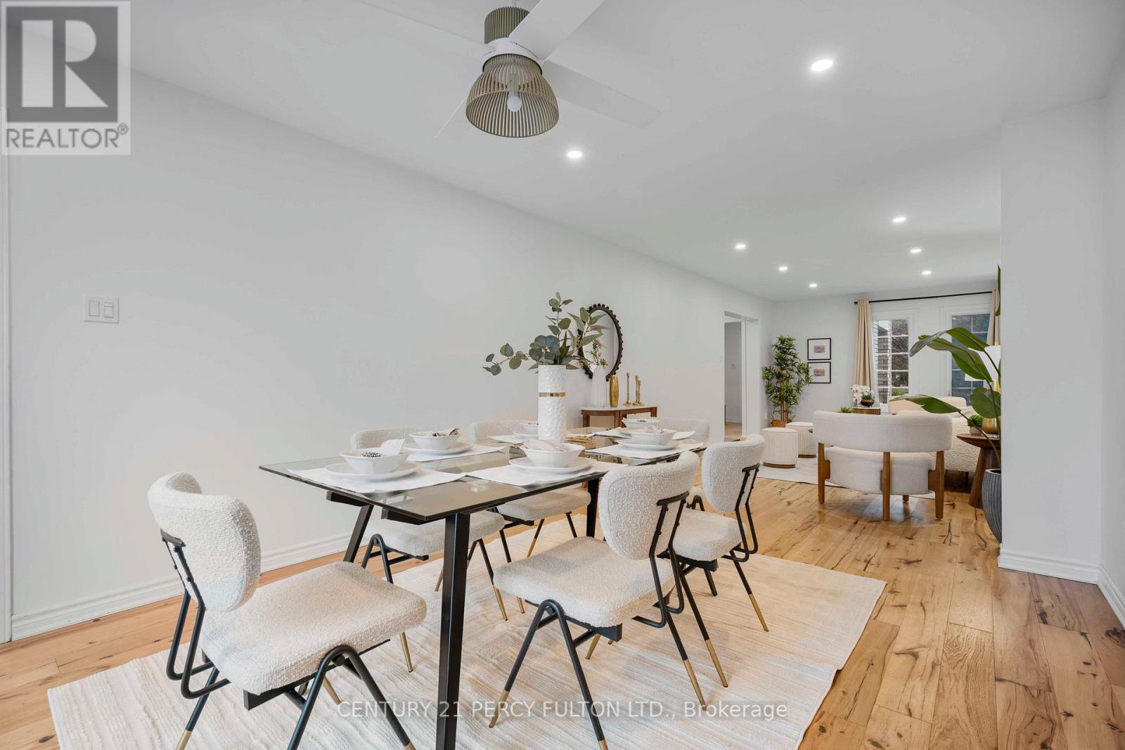 5393 Glen Erin Drive, Mississauga, Ontario  L5M 5C8 - Photo 12 - W12957498